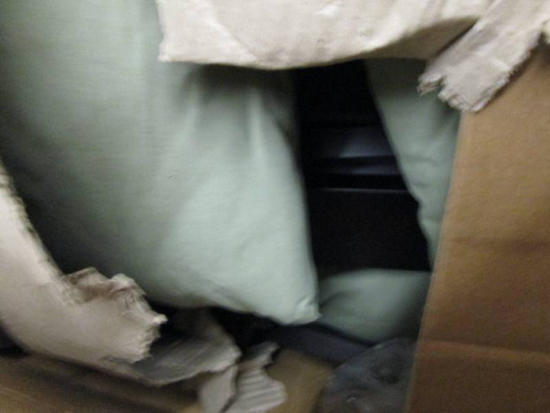 lot 3 image: Lounger Sofa Bed open box Assembly ...