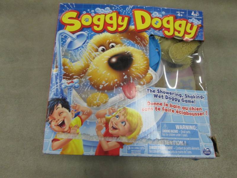 lot 4 image: Spin Master Soggy Doggy Board Game ...