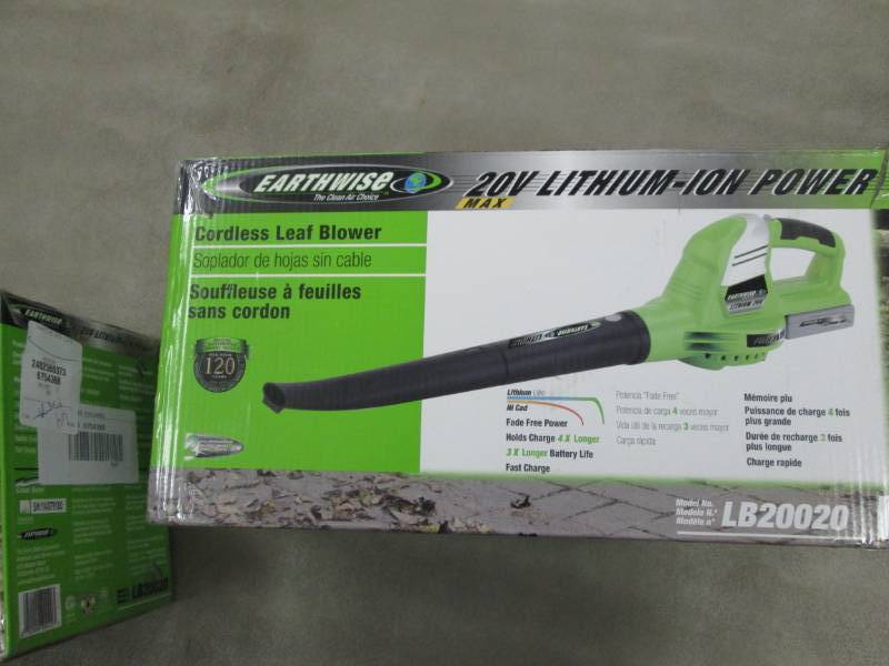 lot 55 image: 20V Cordless Lithium Blower by Eart...