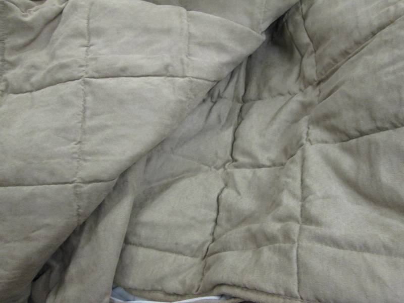 lot 69 image: Faux-Suede Ultimate Furniture Prote...