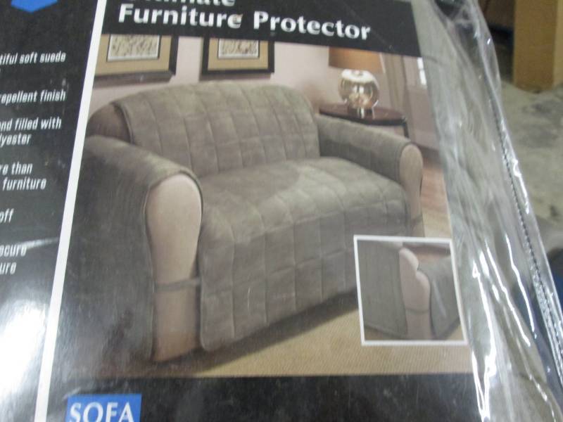 lot 125 image: Faux-Suede Ultimate Furniture Prote...