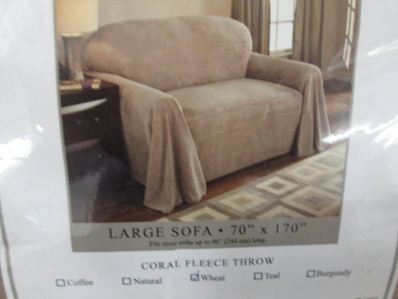 lot 127 image: Furniture Throw Large Sofa 70x170in...