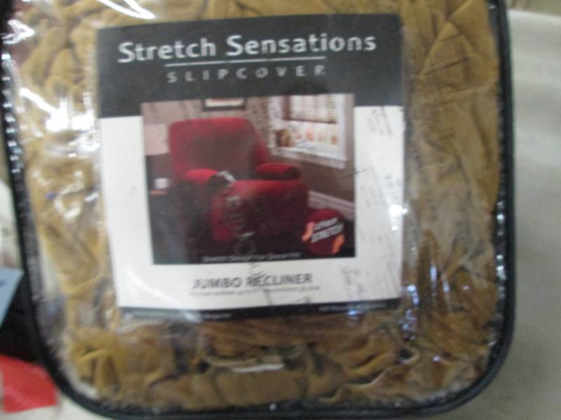 lot 135 image: Stretch Sensations Slipcover Jumbo ...