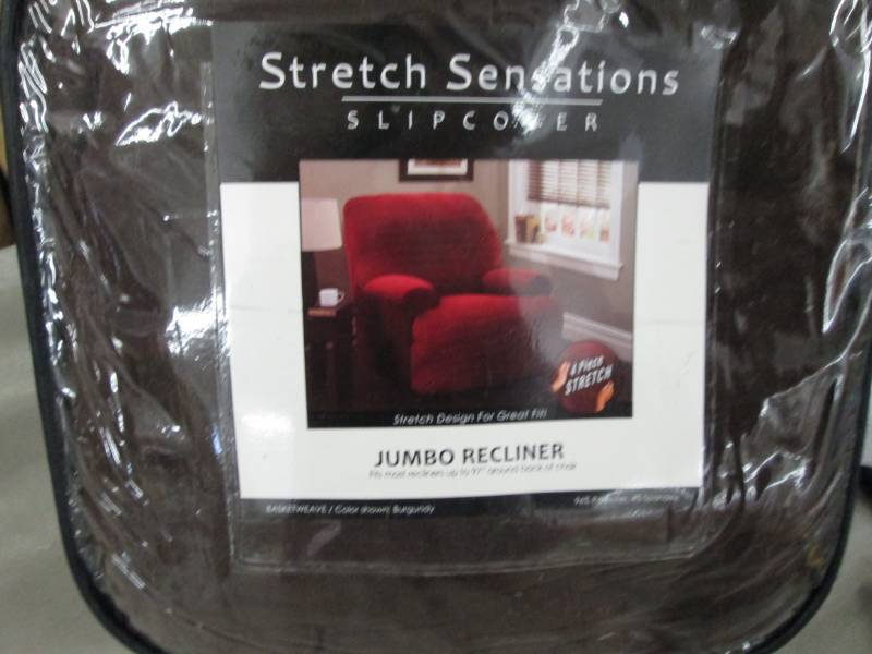 lot 136 image: Stretch Sensations Slipcover Jumbo ...