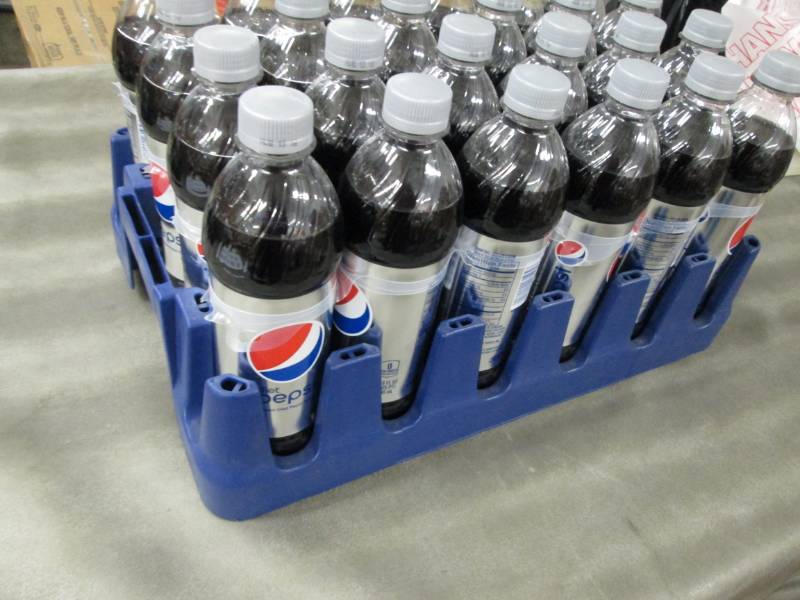 lot 191 image: Case of 24 - 16.9 oz( 0.5 liter) Bo...