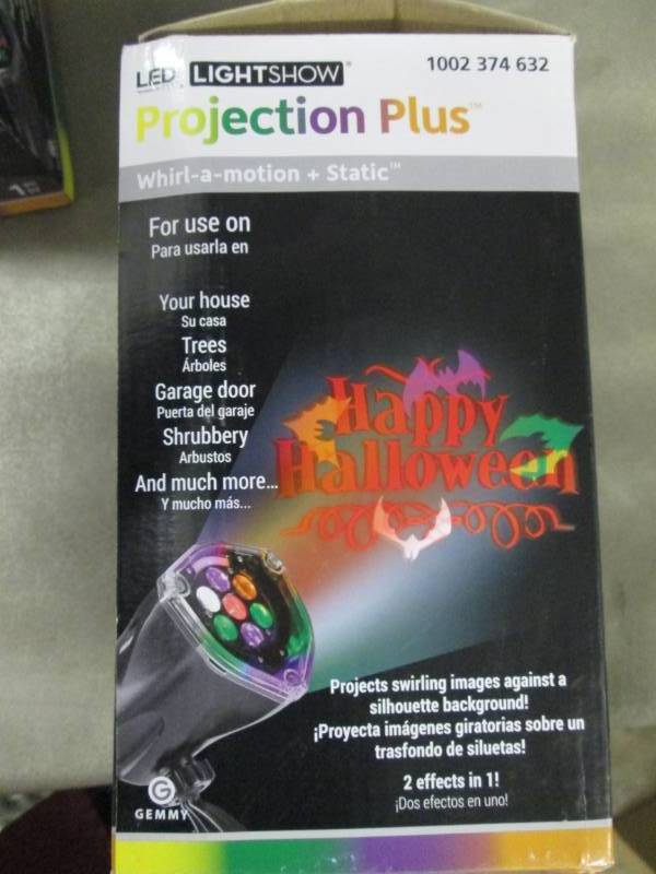 lot 212 image: LED LightShow Whirl-a Motion Strob...