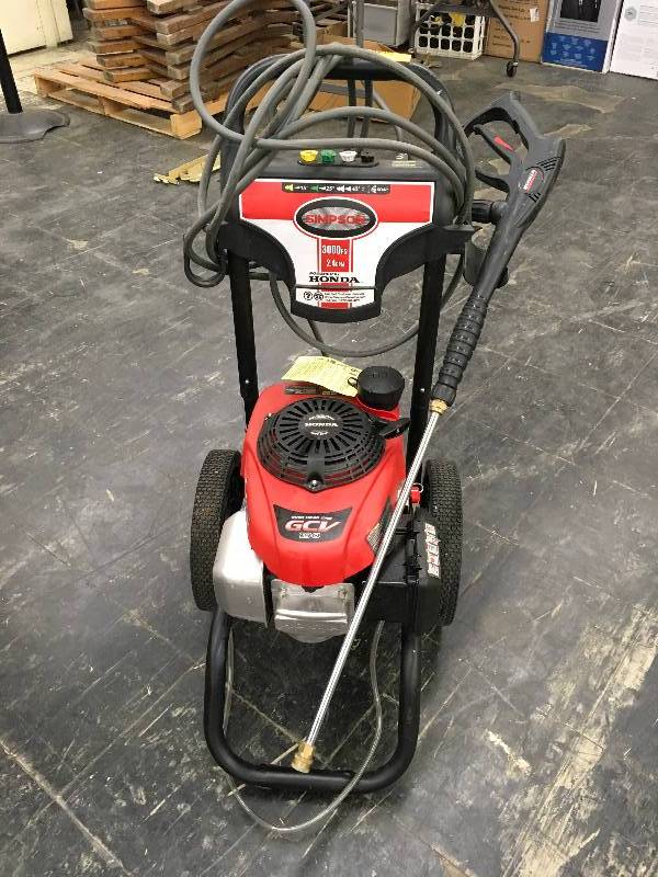 Simpson 3000PSI Honda Powered Pressure Washer,Retail $299.99
