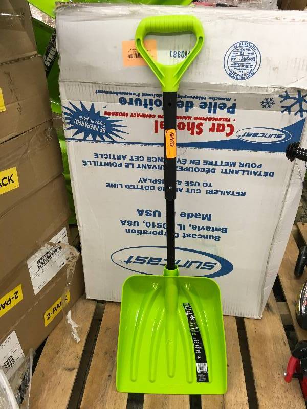 Steel Core 11 Compact Blade Car Shovel