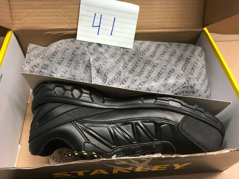 lot 41 image: Stanley Mens Laser Comp Toe Industrial and Construction Shoe, Black, 10 not used