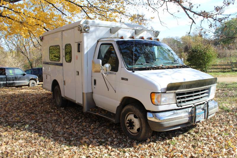 1992 Ford Ambulance Conversion by Cayel-Craft