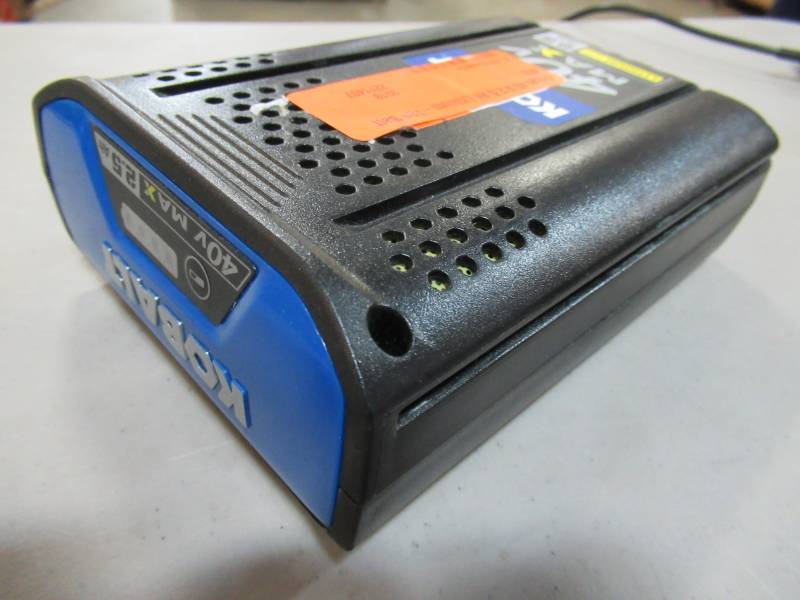lot 75 image: Kobalt 40 V 2.5 Ah Lithium-Ion Battery Only