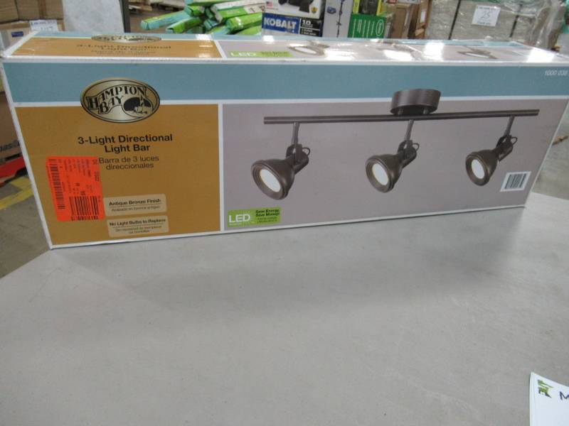 lot 154 image: Hampton Bay 3-Light LED Restoration Directional Track Lighting Fixture, Model DC5939ABZ