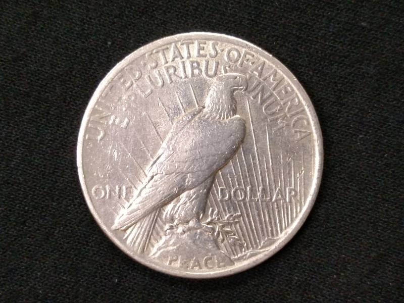 1925 Peace Silver Dollar...