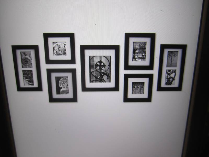 lot 33 image: Pinnacle 7-Piece Matted Picture Fra...