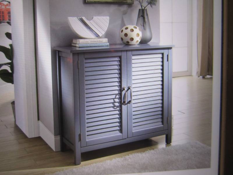 lot 38 image: Urban Style Living Olivia Grey Wood...