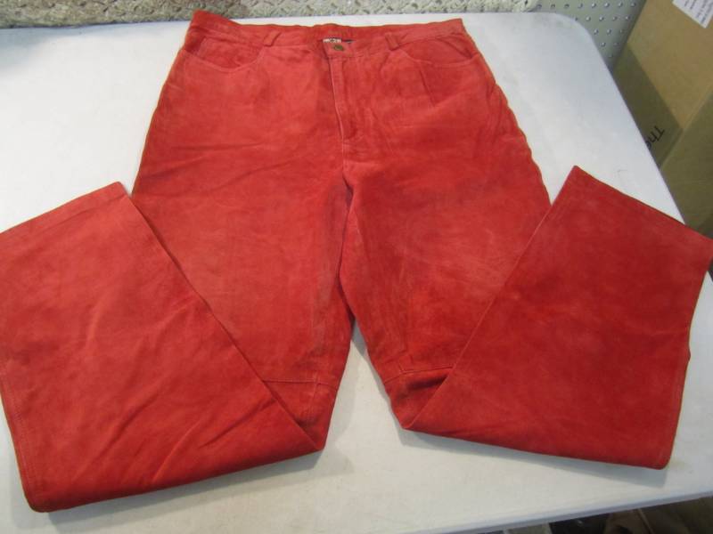 lot 59 image: Rafaella Sport Leather Pants Size 1...