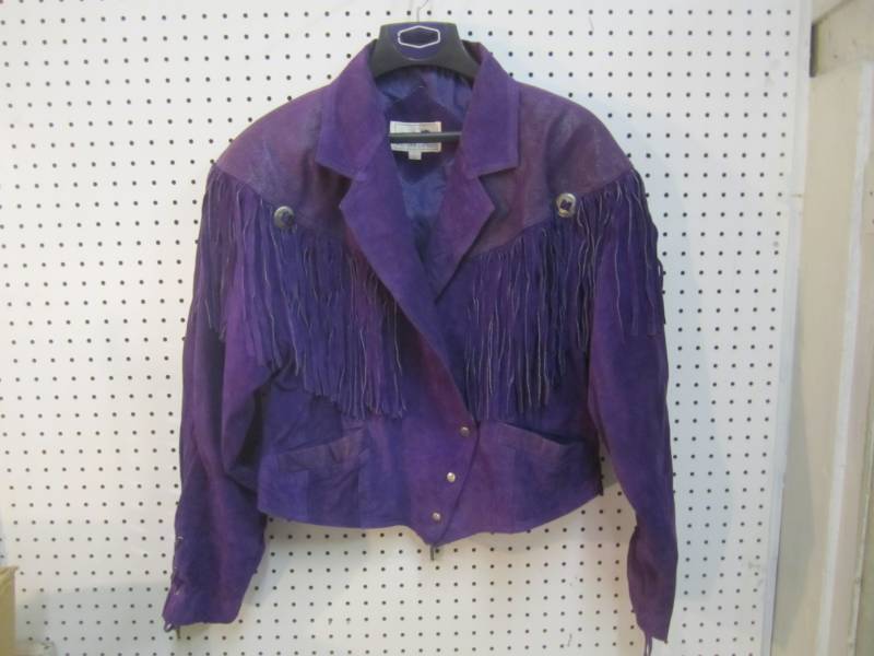 lot 61 image: Western Express Purple Leather Frin...