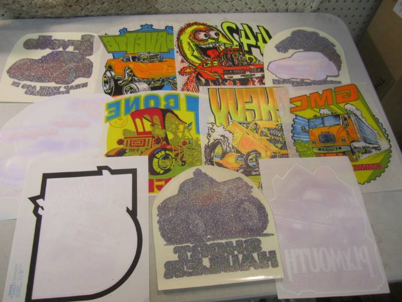 lot 86 image: Lot of 11 Misc Car and Truck Heat P...