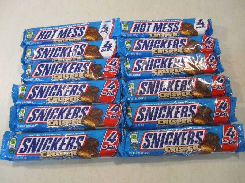 lot 104 image: 12 Snickers Crisper 4 to go Candy B...