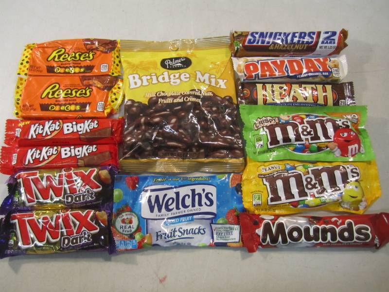 lot 112 image: Mixed Lot of Candy Bars Etc Best by...