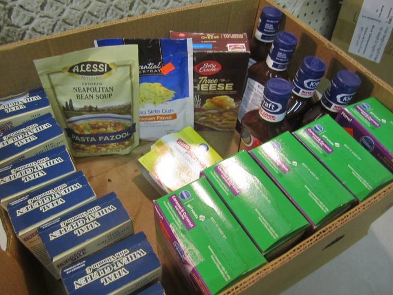 lot 125 image: Mixed Lot of Misc See Photos Best b...