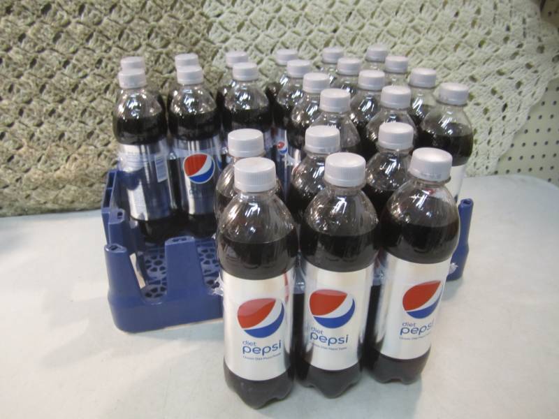 lot 132 image: Case of 24 Bottles of Diet Pepsi 16...