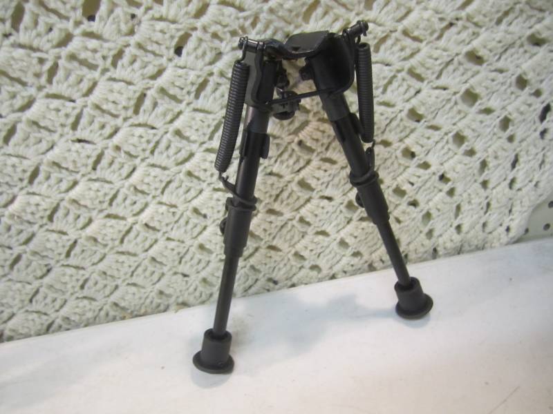 lot 142 image: Lot of 3 - Adjustable 6- 9 Rifle ...