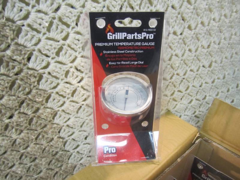 lot 158 image: Case of 6 Grill Parts Pro Premium T...