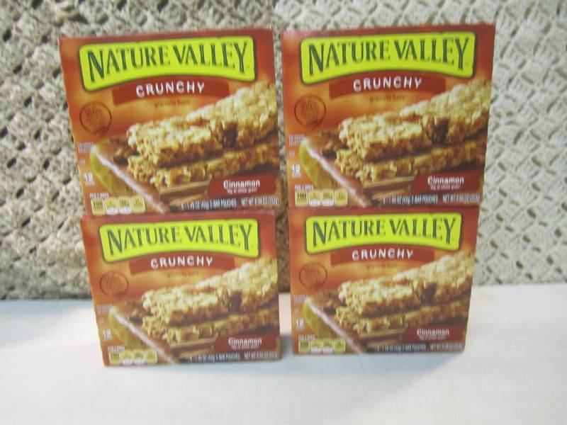lot 223 image: 4 Boxes of Nature Valley Crunchy Ci...