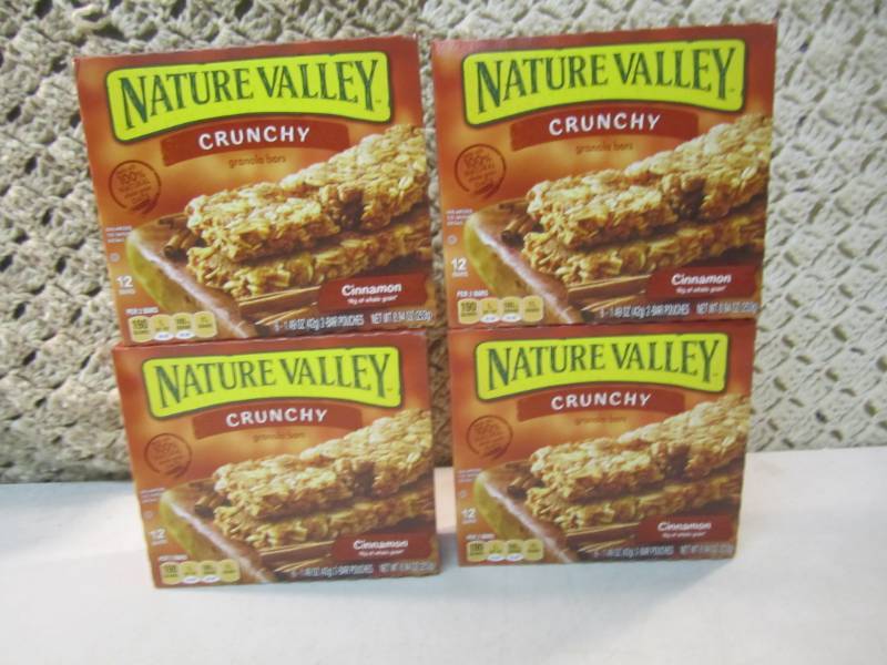 lot 224 image: 4 Boxes of Nature Valley Crunchy Ci...