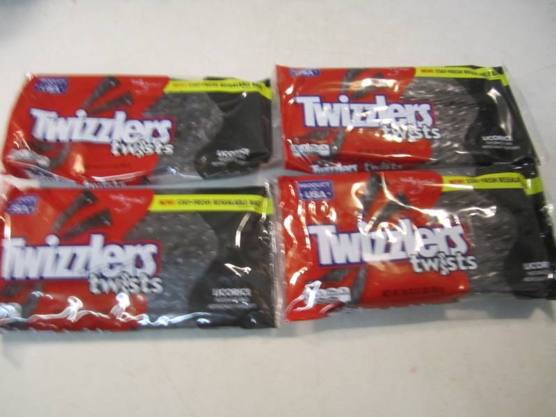lot 228 image: 4 - 1 Pound Packs of Twizzlers Twis...