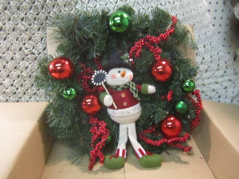 lot 245 image: 21 Light Up Snowman Wreath New in ...