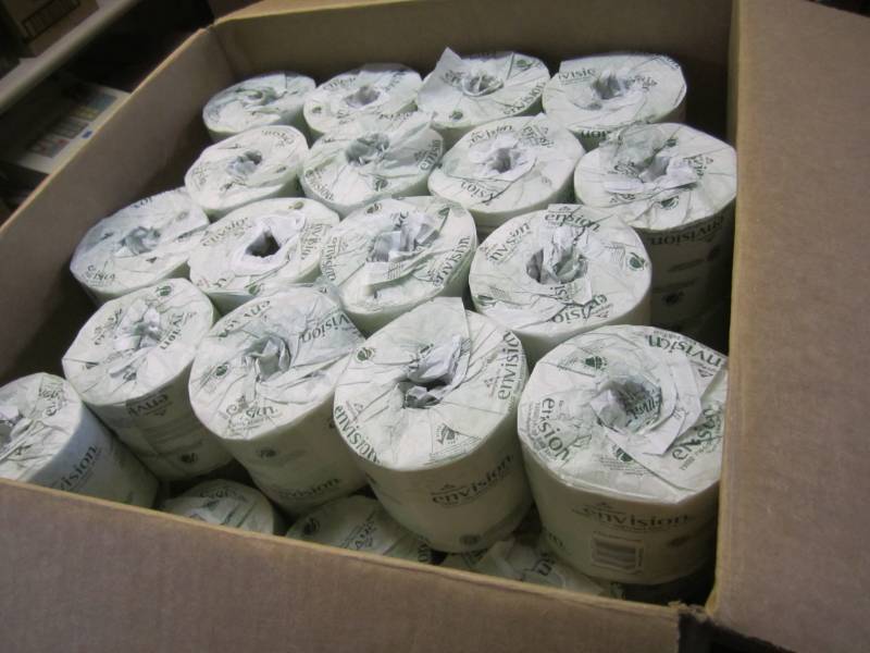 lot 297 image: 85 Rolls of Bath Tissue  CS...