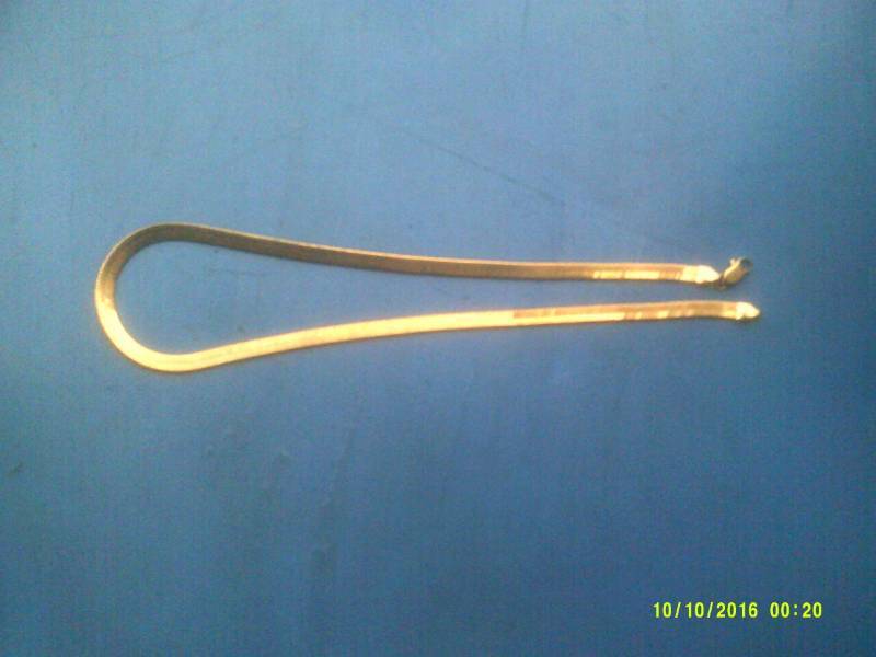 18 INCH HERRING BONE GOLD NECKLACE
