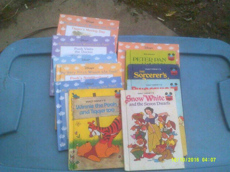 CHILDRENS DISNET HARD COVER BOOKS