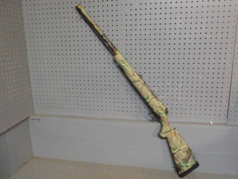 lot 2 image: Black Powder Gun