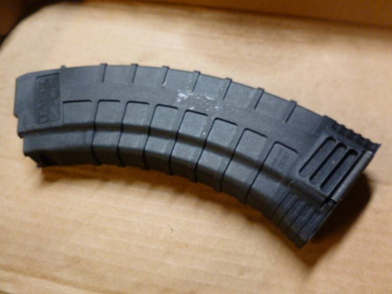 lot 11 image: Rifle Clip