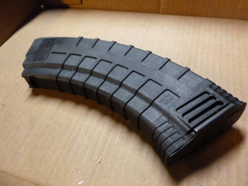 lot 13 image: Rifle Clip