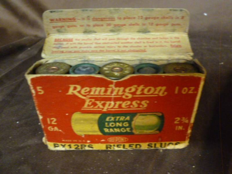 lot 17 image: Vintage Ammo