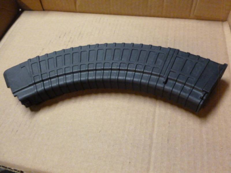 lot 31 image: Rifle Clip