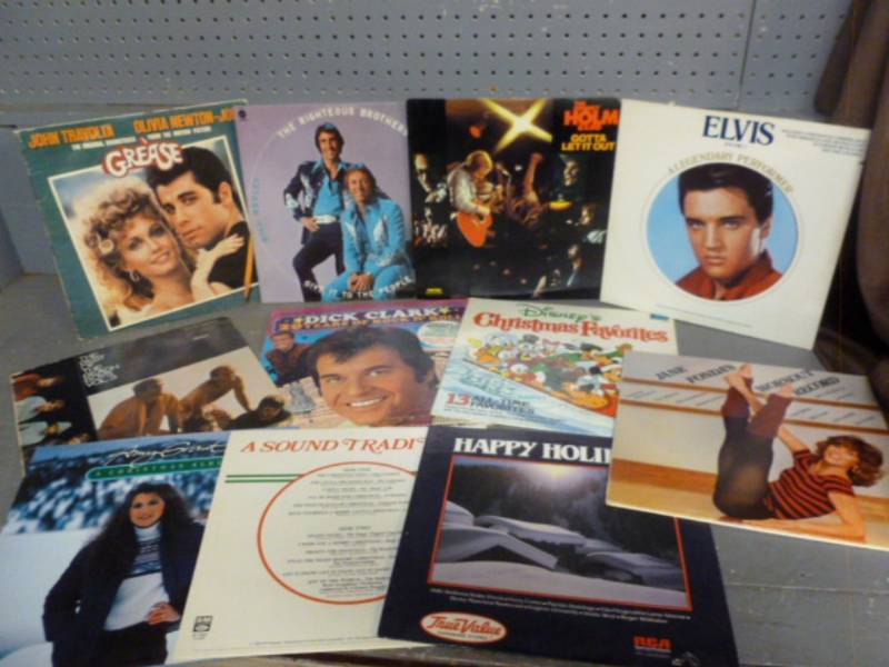 lot 37 image: Record Albums