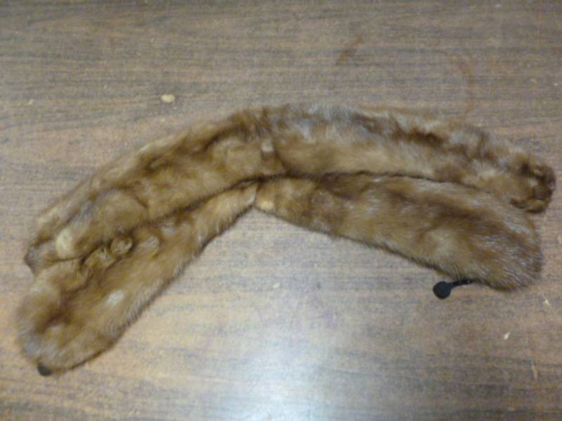 lot 79 image: Vintage Fur Shawl
