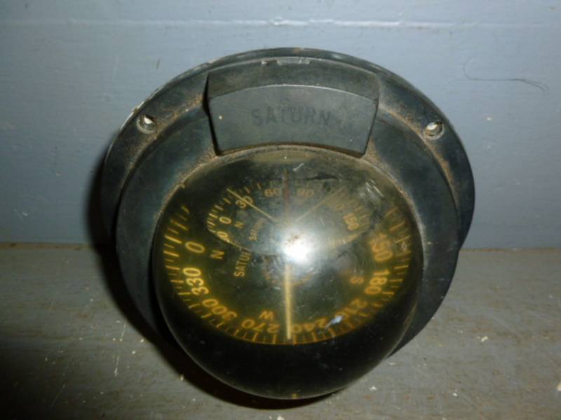 lot 117 image: Vintage Boat Compass