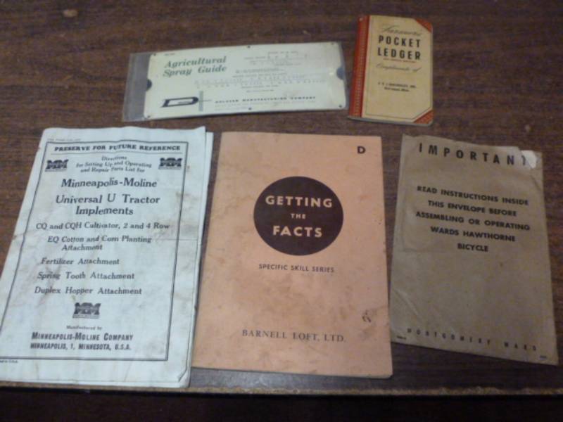 lot 129 image: Vintage Manuals