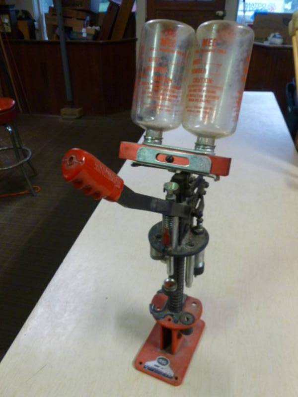 lot 204 image: Ammo Reloader