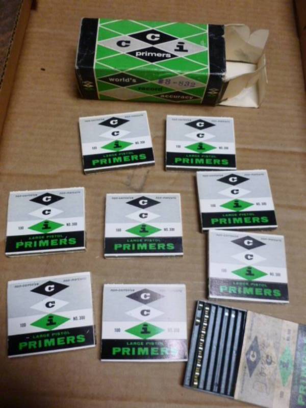 lot 216 image: Ammo Primers