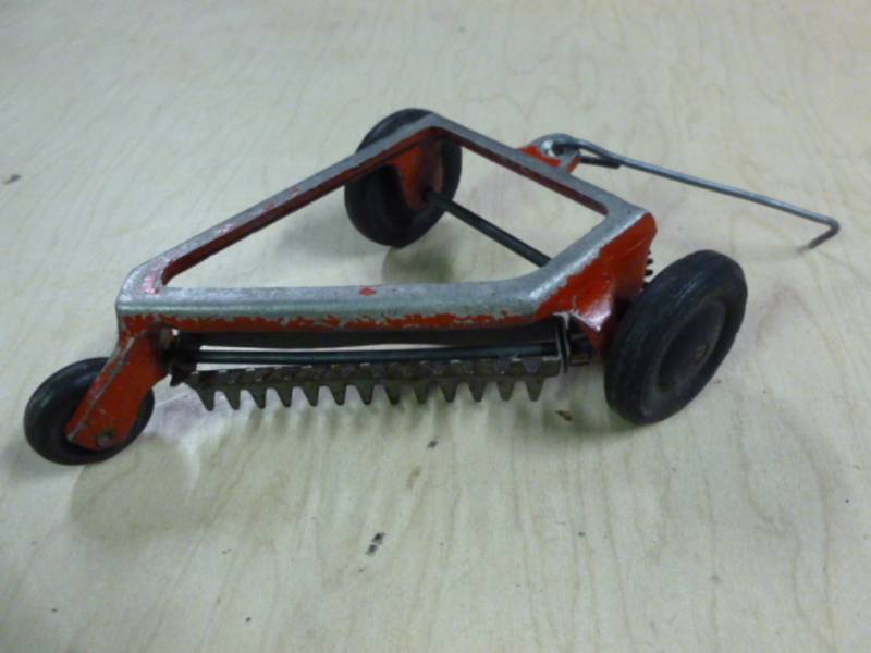lot 249 image: Vintage Toy