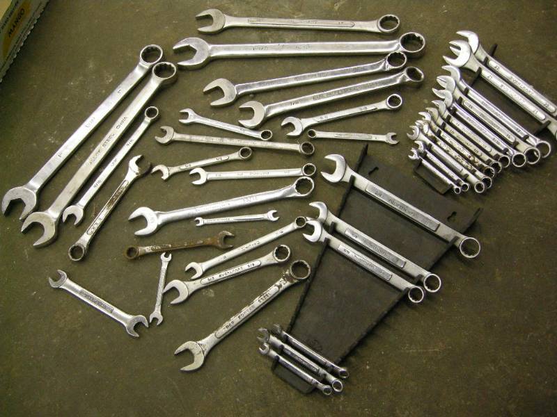 lot 53 image: Variety Combination Wrenches