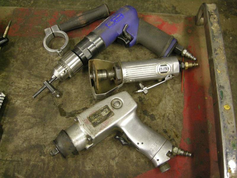 lot 57 image: NAPA, CP air Tools