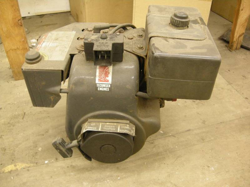 lot 101 image: Tecumseh Engine